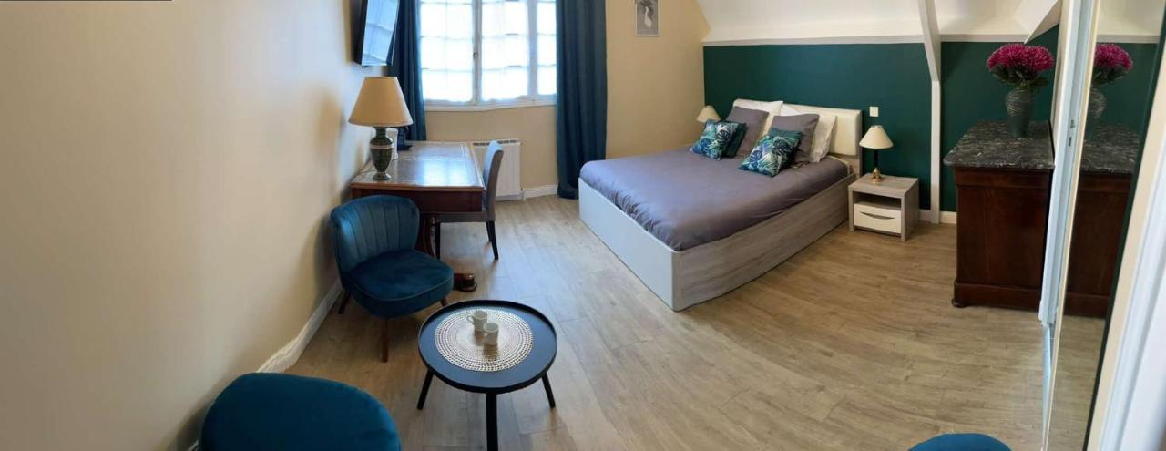 Bed and breakfast Domaine d'Aveluy Extérieur photo